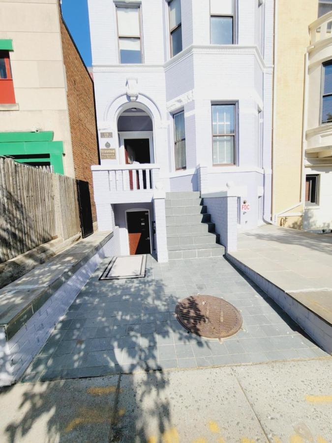 May Flower Hostel Llc Washington Exterior photo